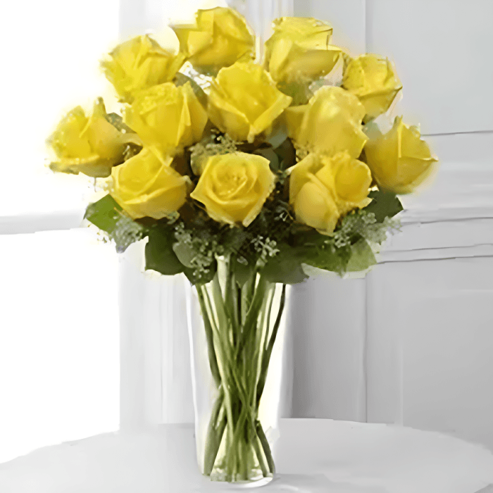 20-yellow-roses-in-a-vase-enhanced