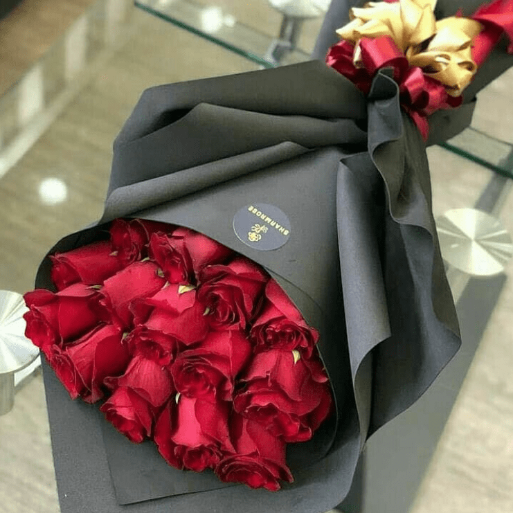 fresh-red-flower-bouquet