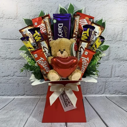 assorted-chocolates-teddy-bear-and-heart-balloon