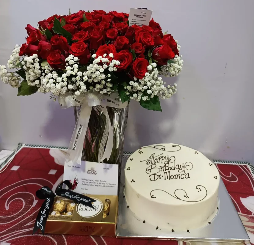 red-roses-bouquet-and-caroots-cake